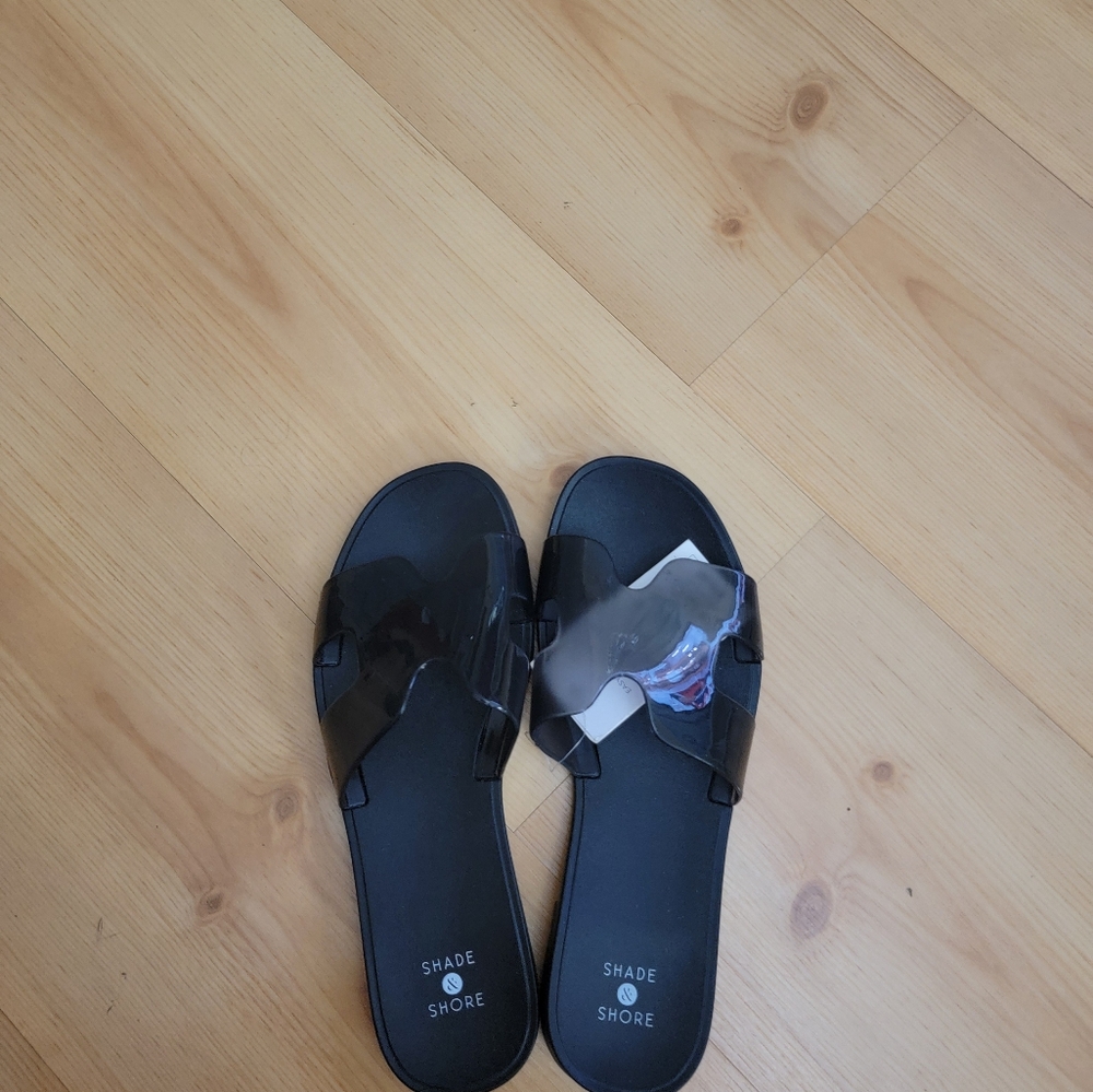 Women sandals